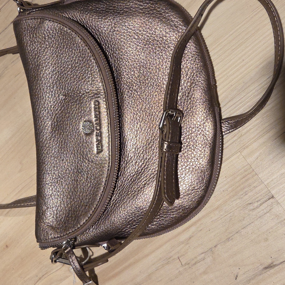 Vince Camuto Geniune Leather Crossbody EUC